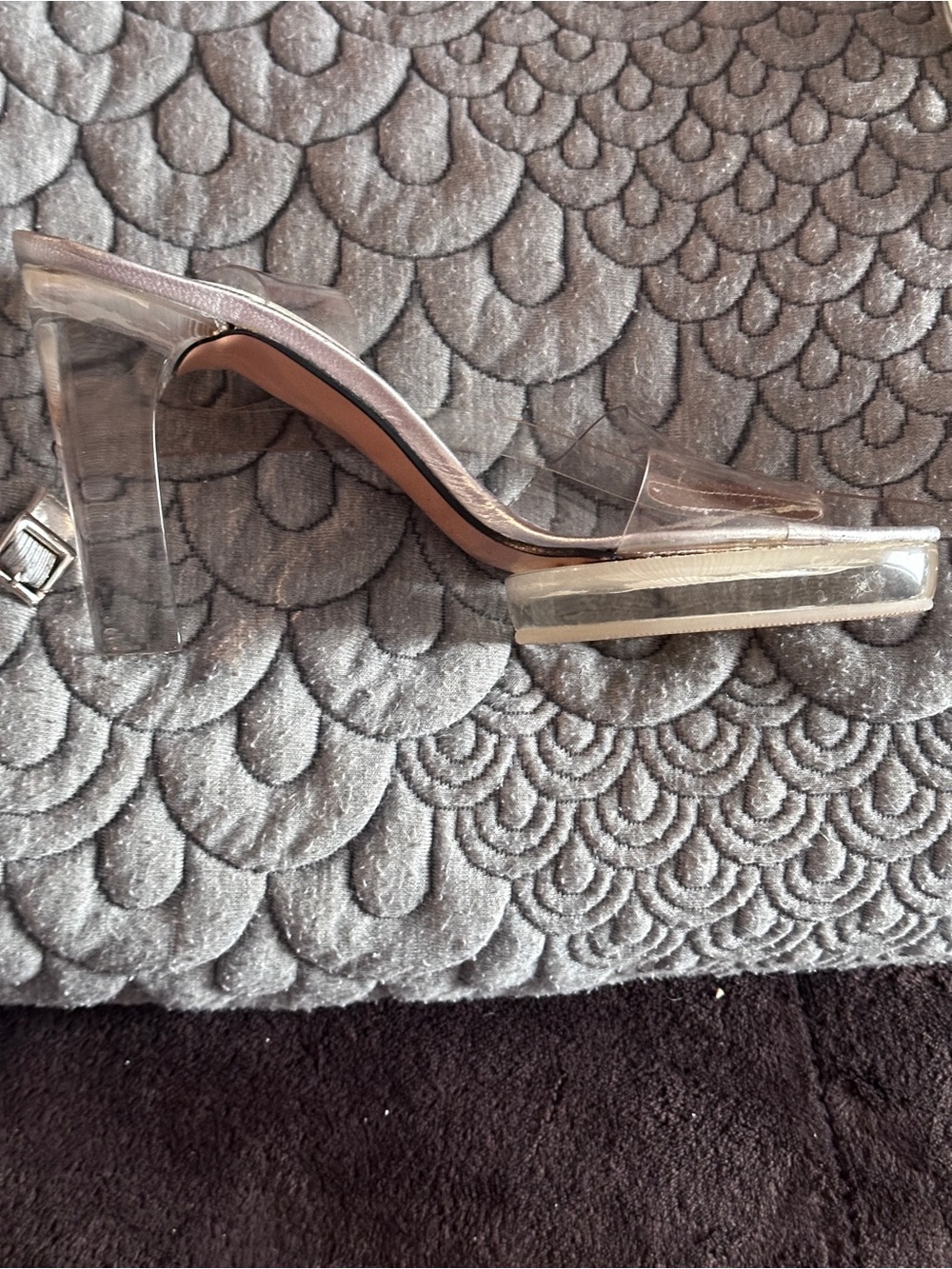 ๐ค ๐ฉถ Stuart Weitzman Vintage Y2K Clear Lucite Platform Sandals Heels 6.5B Spain - Picture 7 of 9